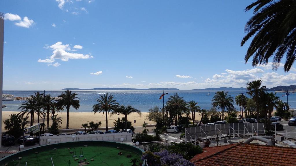 Hotel L'Ilot Fleuri Le Lavandou Exteriér fotografie