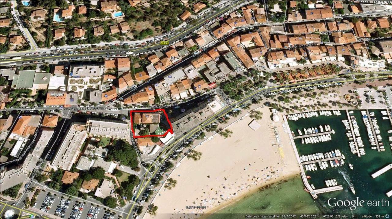 Hotel L'Ilot Fleuri Le Lavandou Exteriér fotografie